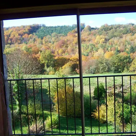 Maison De 2 Chambres Avec Terrasse Amenagee Et Wifi A La Capelle Florentin-la-Capelle